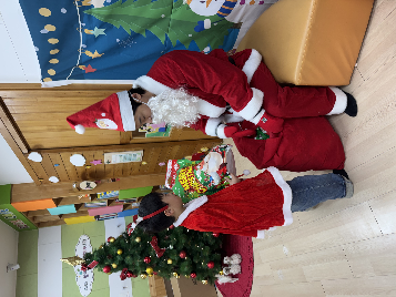 행정복지센터 연계 산타 선물 나눔 행사